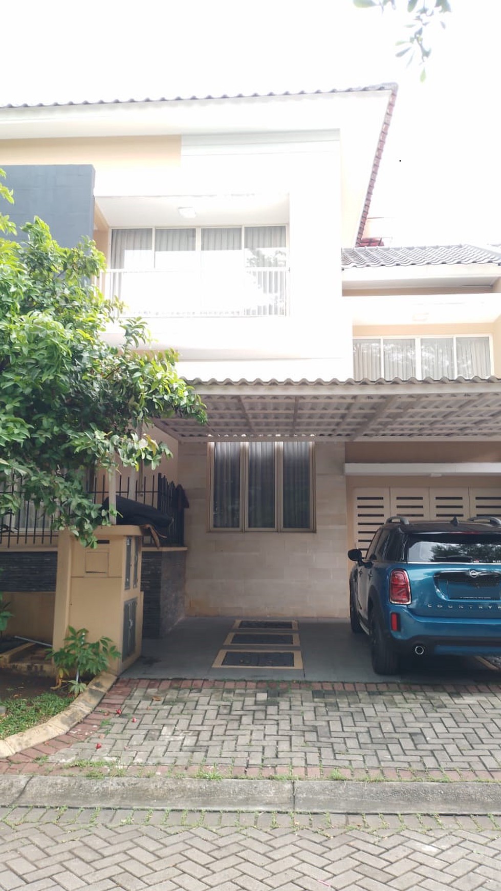 Rumah Asri dengan Hunian Nyaman dan Lokasi Strategis di Bintaro
