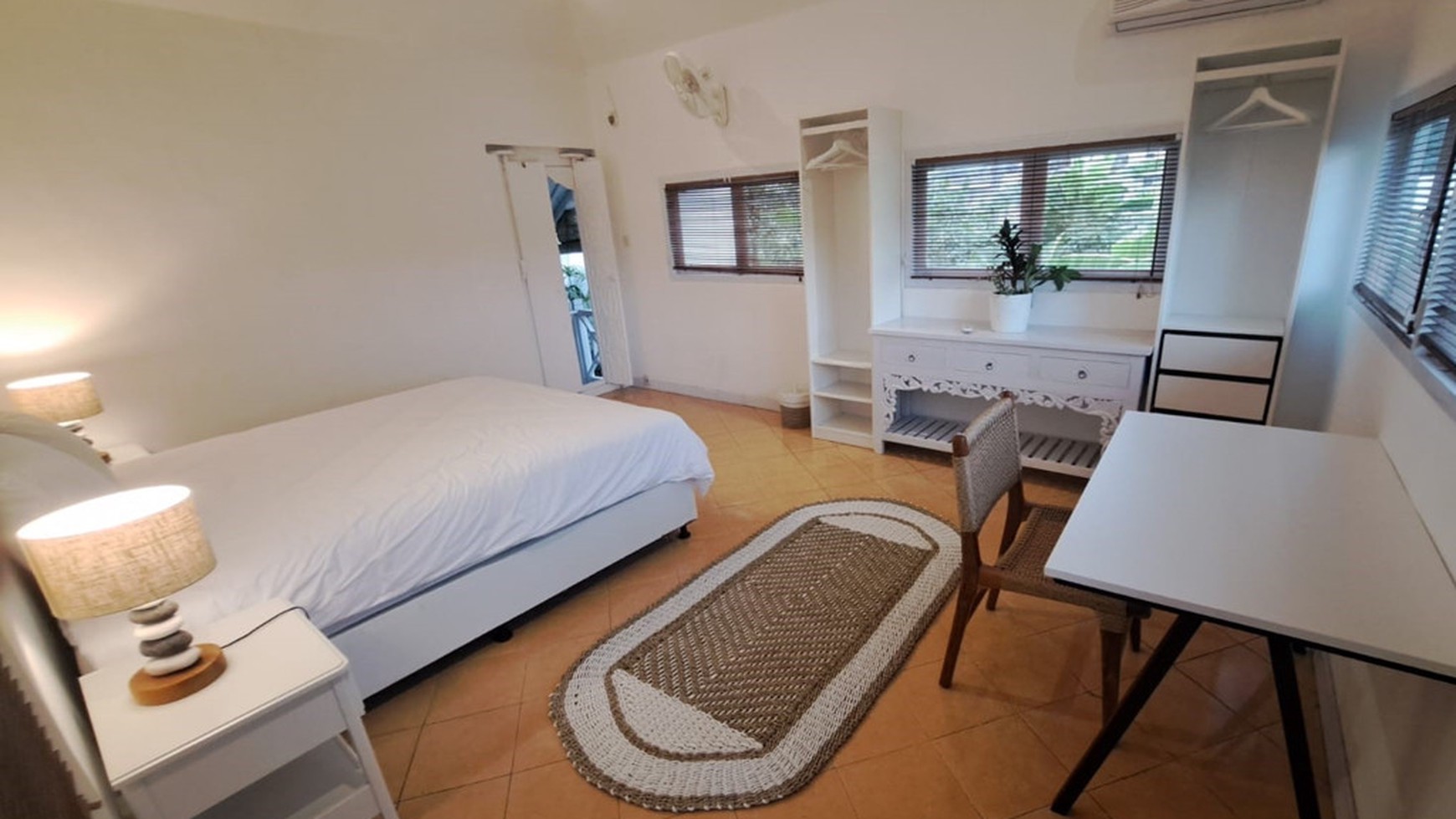 For Annual Rental - Villa 3 bedrooms with green garden close to Umalas