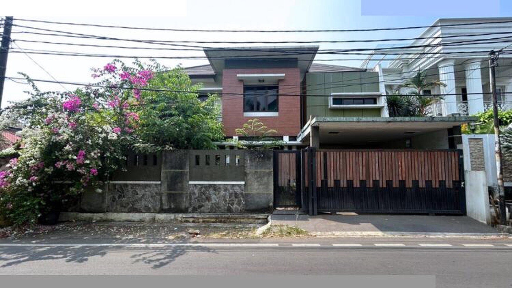 Rumah mewah lantai dua (mand) Kav. Marinir Jl.Marinir Utara Duren Sawit, Jakarta Timur (DKI Jakarta)