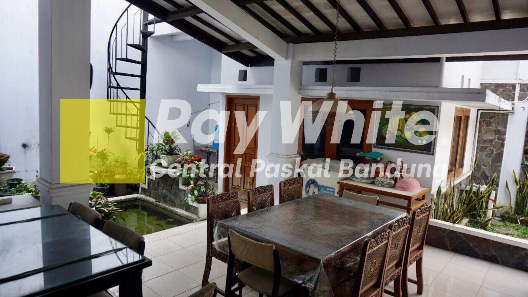 Rumah Hitung Tanah Area Cipete