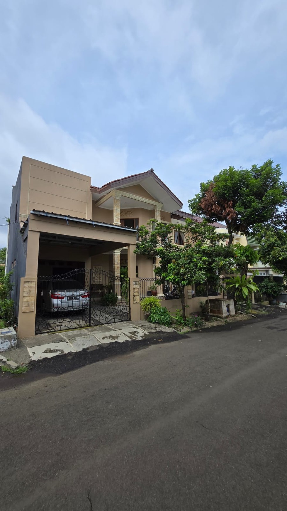 Rumah Hitung Tanah Area Cipete