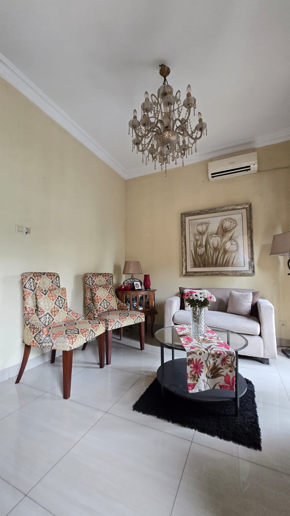 Rumah Hitung Tanah Area Cipete