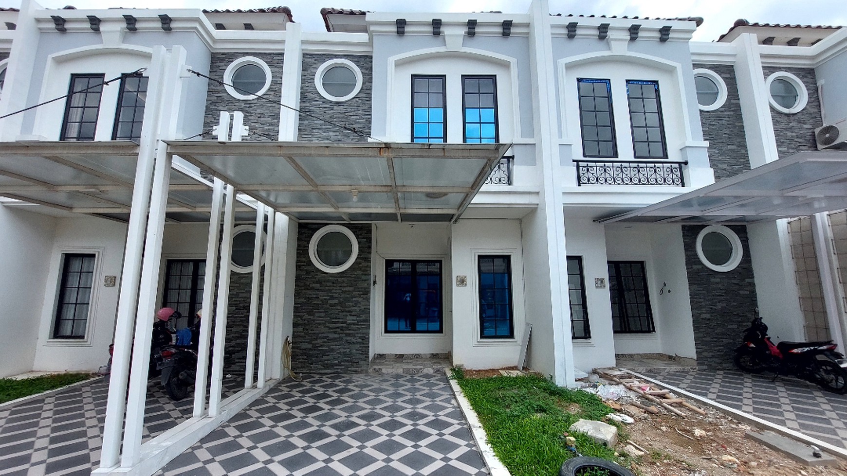 Rumah Hitung Tanah Area Cipete