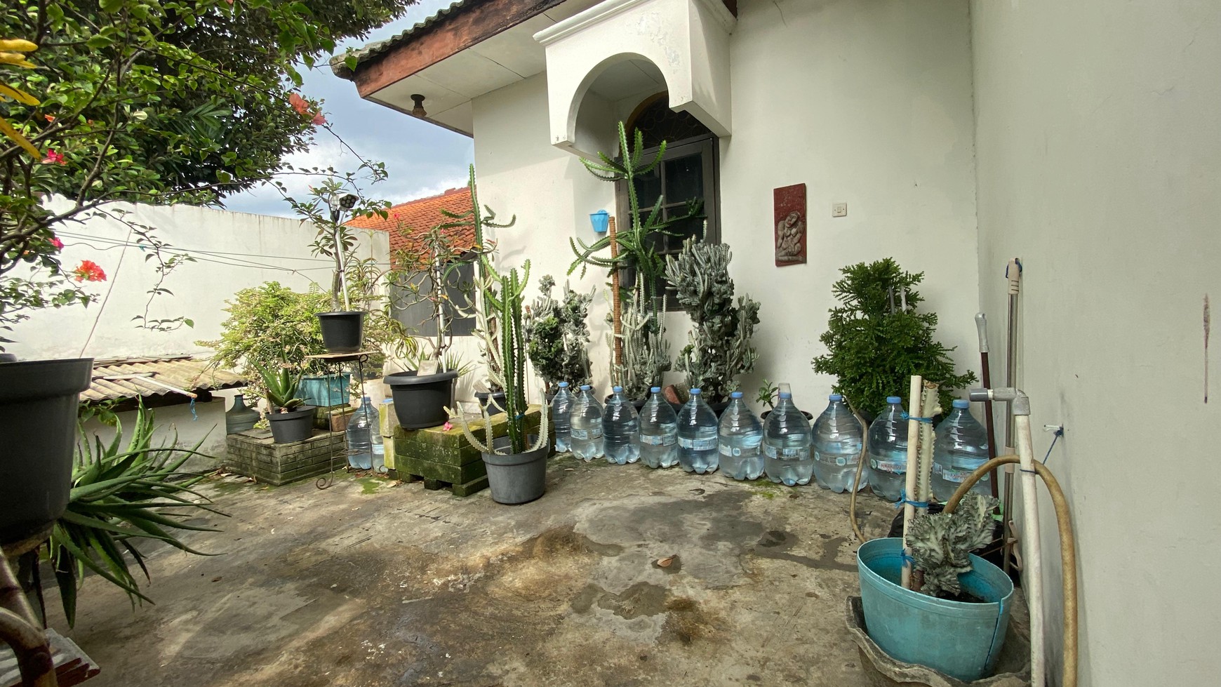 Rumah mewah siap huni di bintaro sektor 1