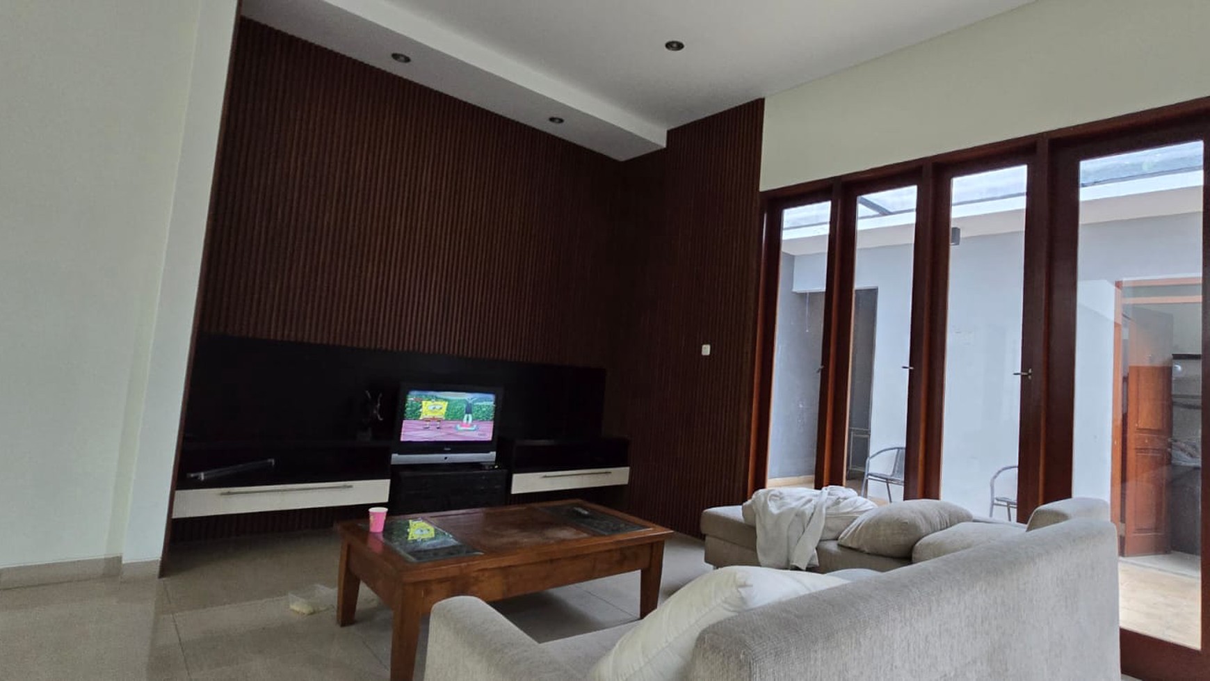 Rumah Lux Full Furnished di Bandung Utara Setraduta