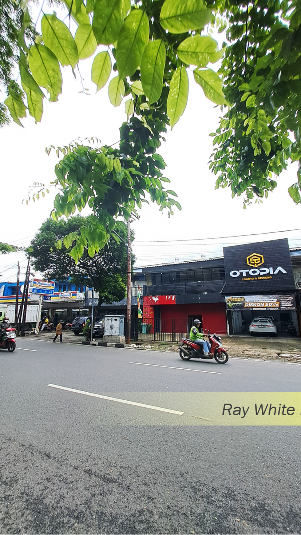 Ruang Usaha Hitung Tanah di Pinggir Jl Ciputat Raya, Kebayoran Lama, Jakarta Selatan #HR