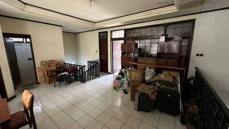 Jarang Ada Rumah Hitung Tanah di Kresna Bandung Kota