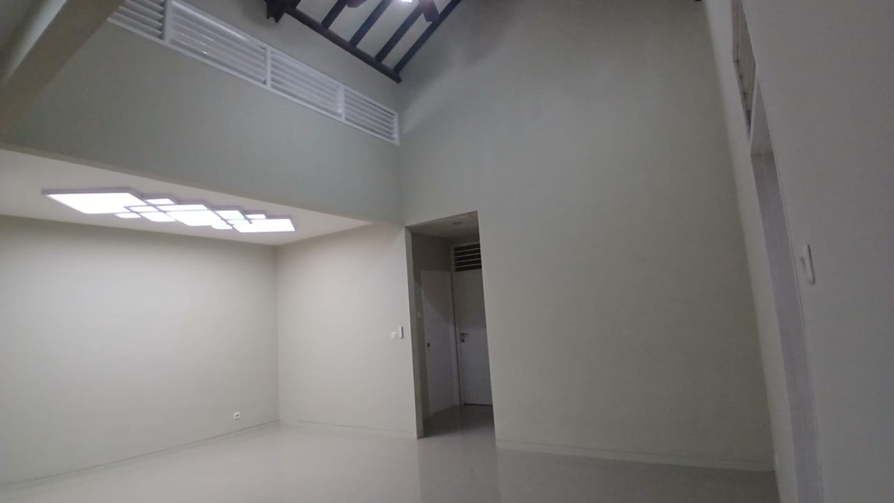 Disewa Rumah di Bumi Karang Indah, Lebak Bulus, Jakarta Selatan