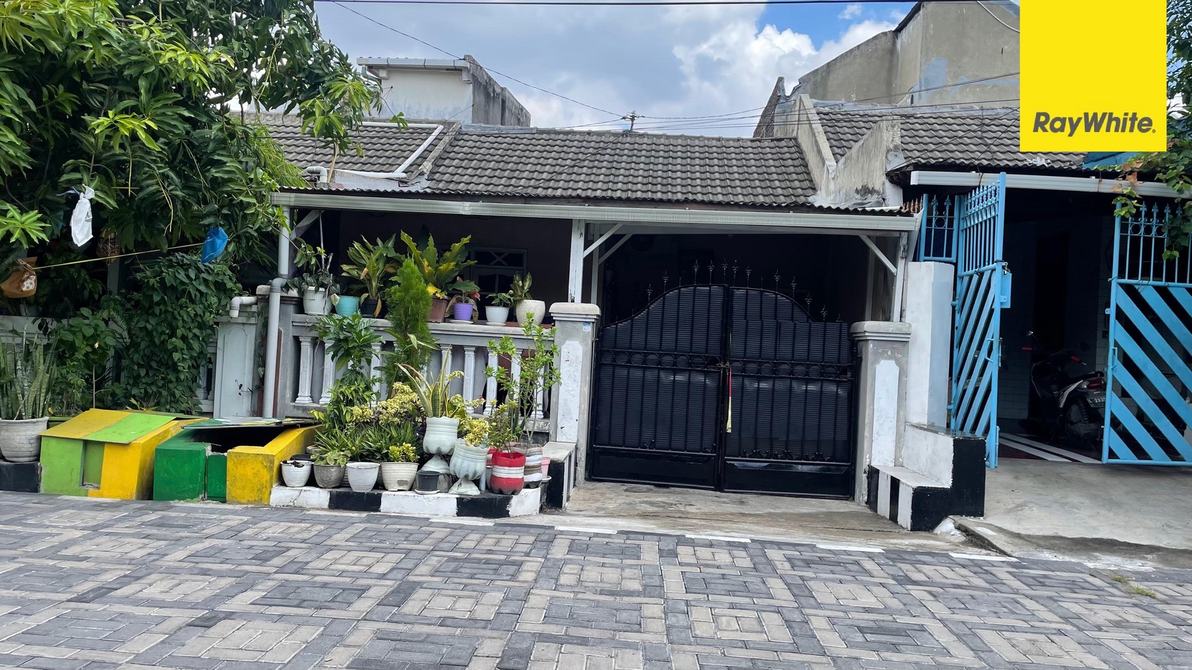 Dijual Rumah SHM di Gunungsari Indah Surabaya