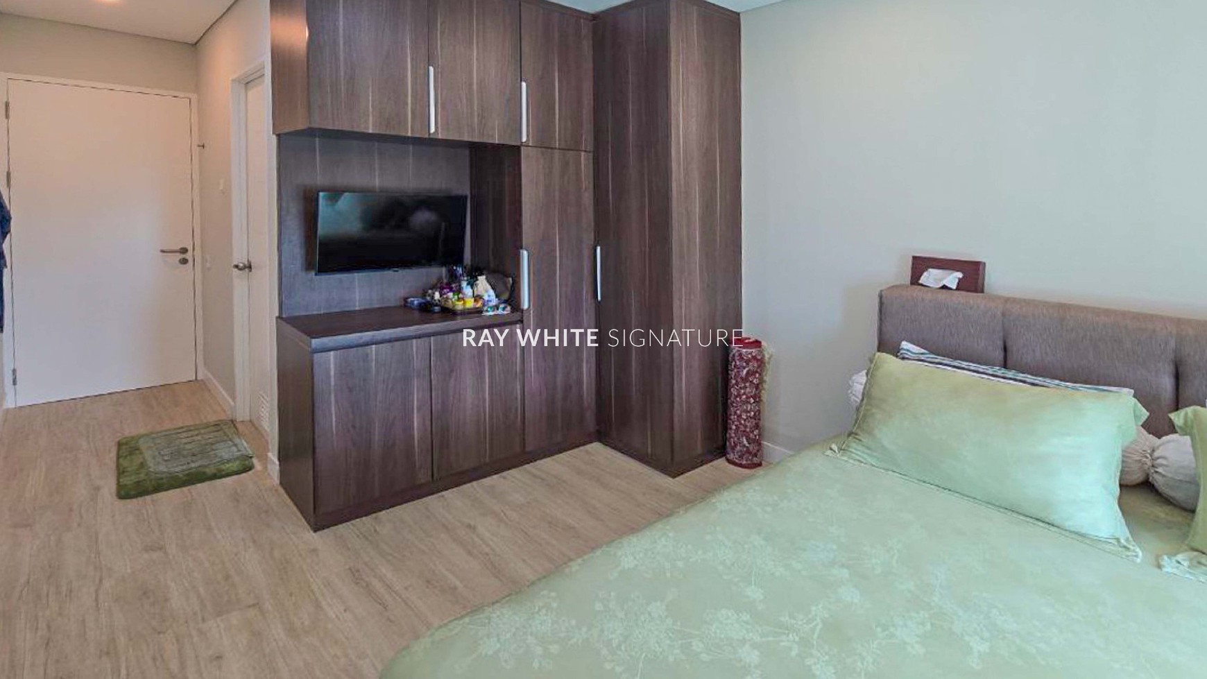 Dijual Hampton Park Apartemen 3BR Furnished Kondisi Bagus Cilandak Jakarta Selatan 