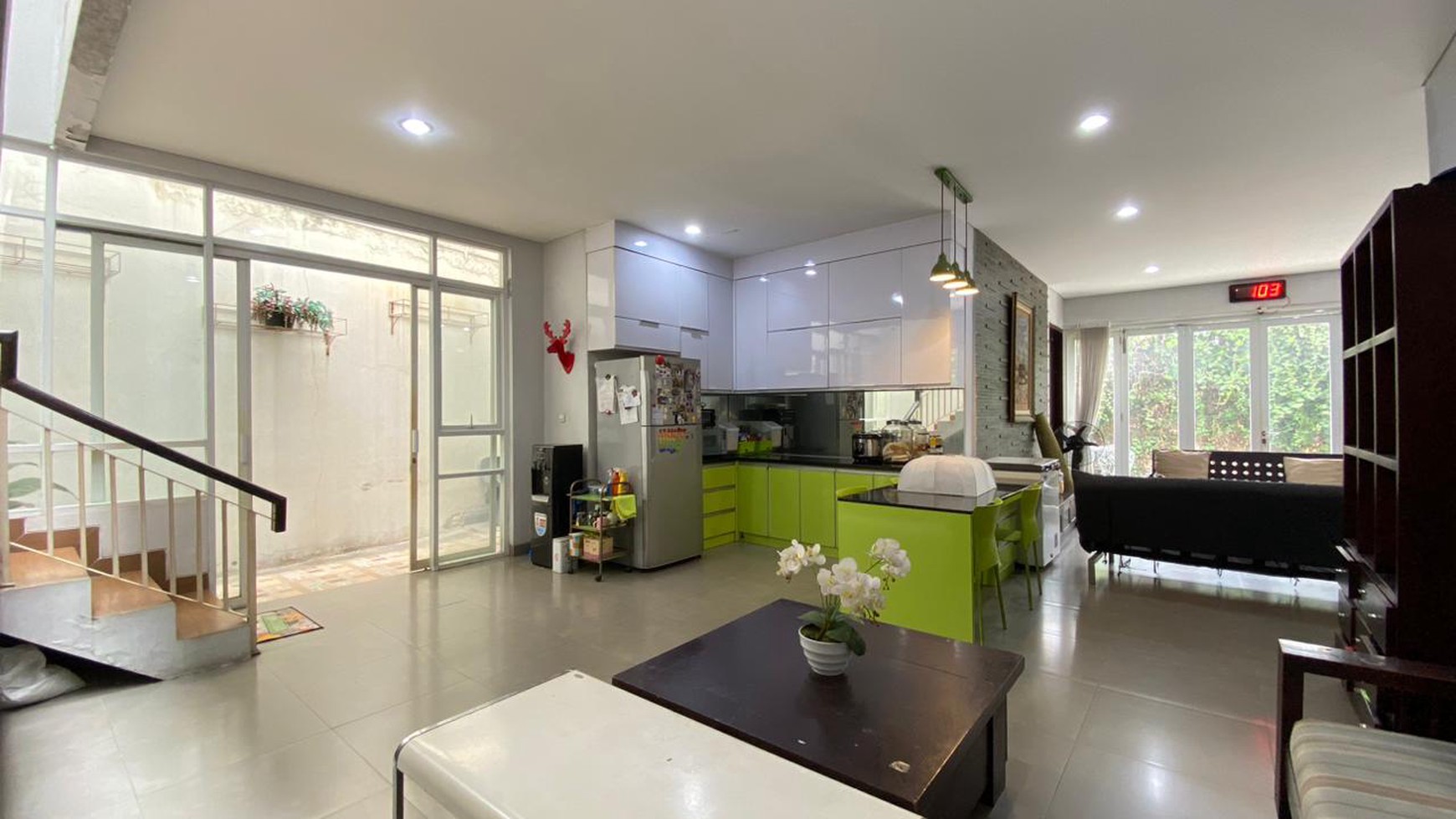 Lebak Bulus Belakang Siloam Rumah 3 lantai Luas 331 Dalam Cluster