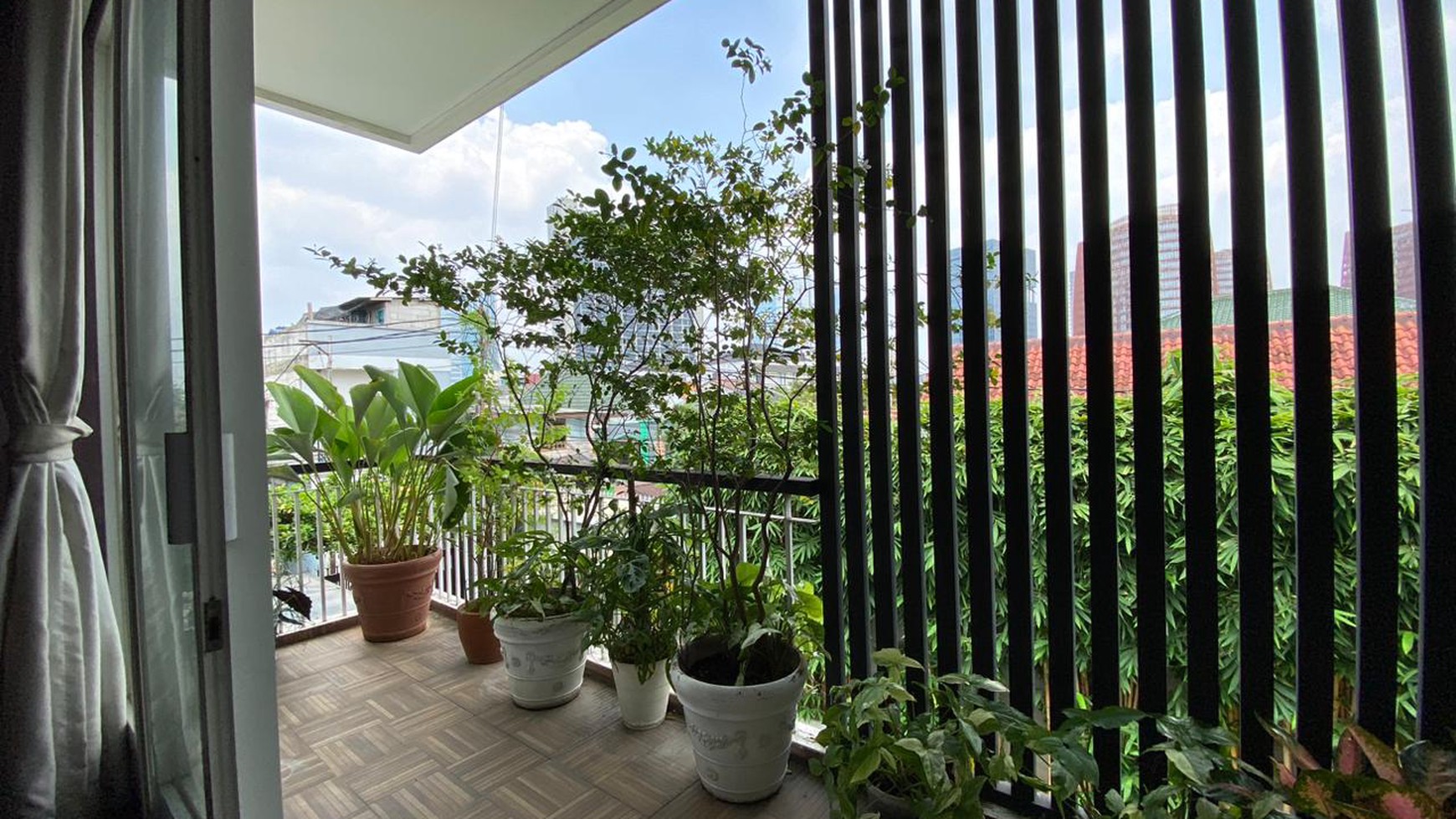 Lebak Bulus Belakang Siloam Rumah 3 lantai Luas 331 Dalam Cluster