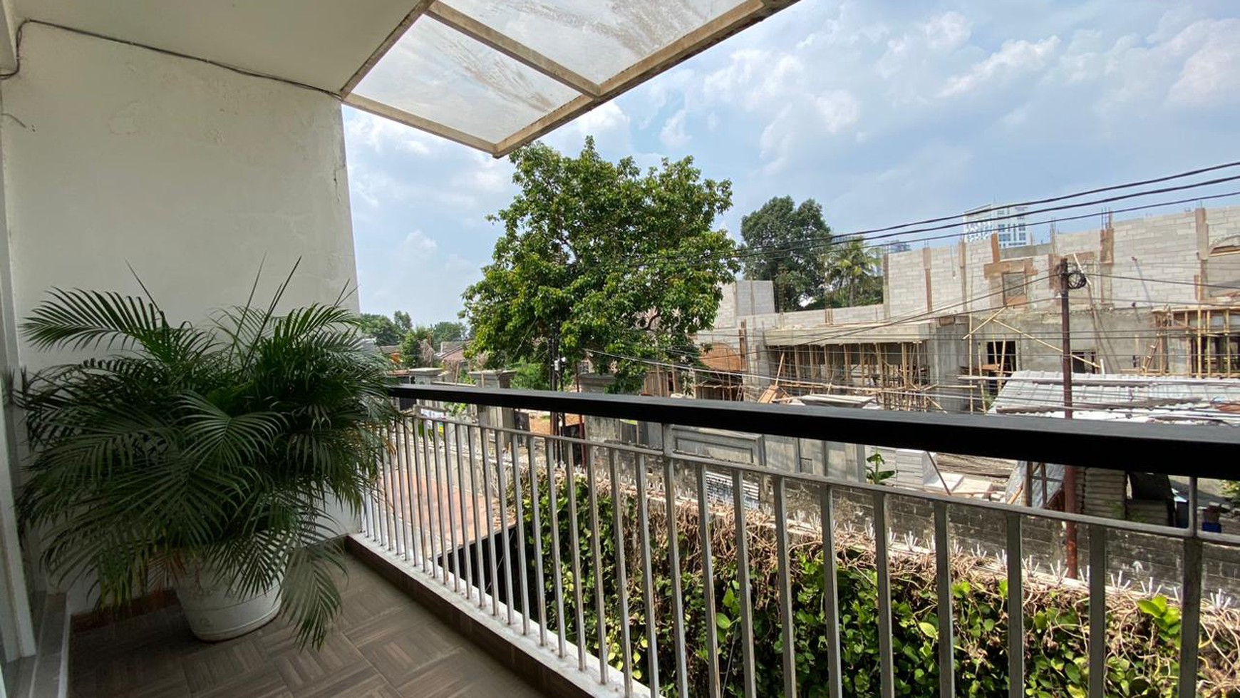 Lebak Bulus Belakang Siloam Rumah 3 lantai Luas 331 Dalam Cluster