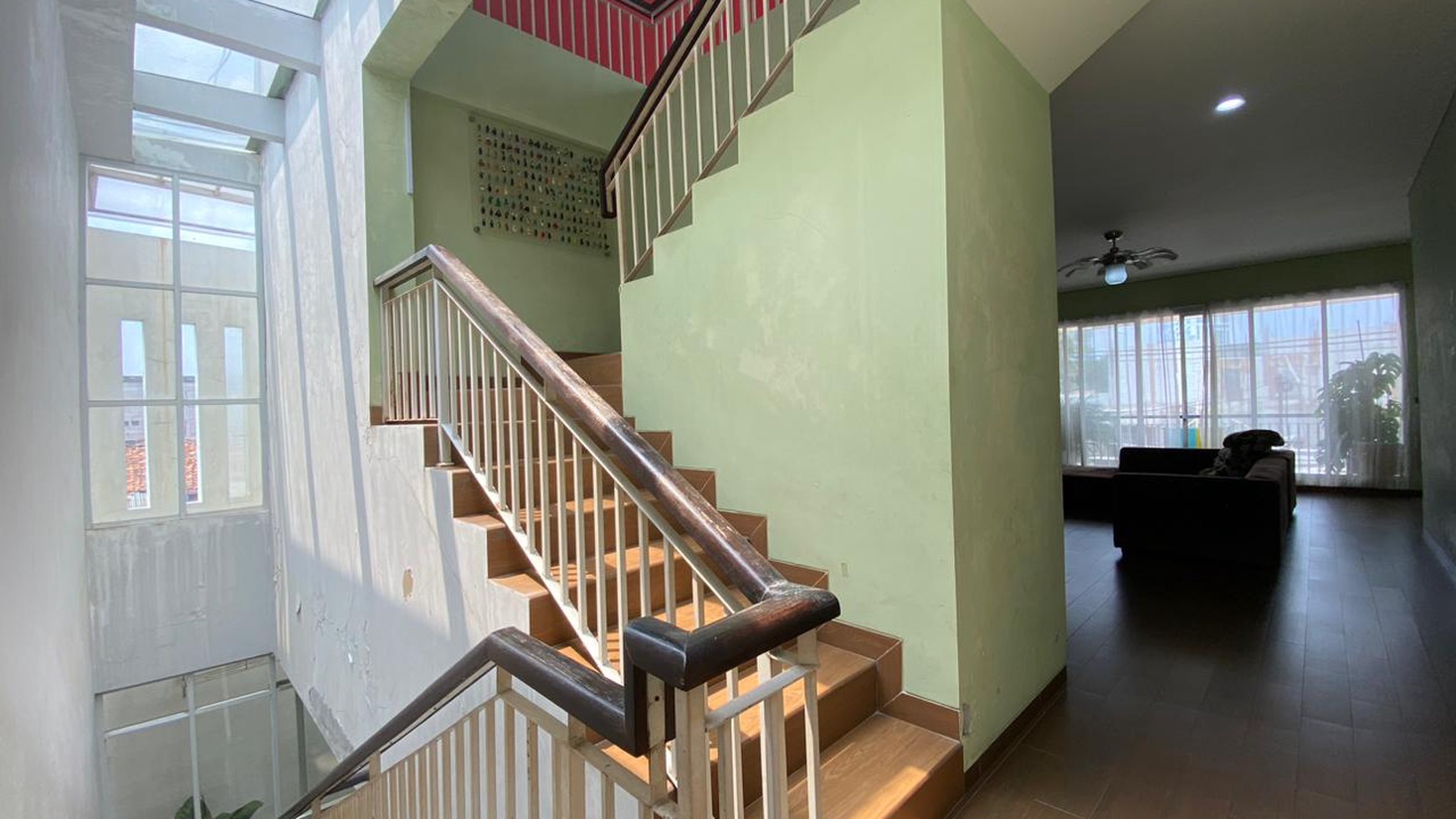 Lebak Bulus Belakang Siloam Rumah 3 lantai Luas 331 Dalam Cluster