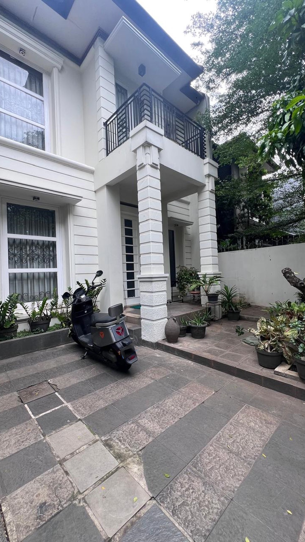 Rumah Hitung Tanah Area Cipete