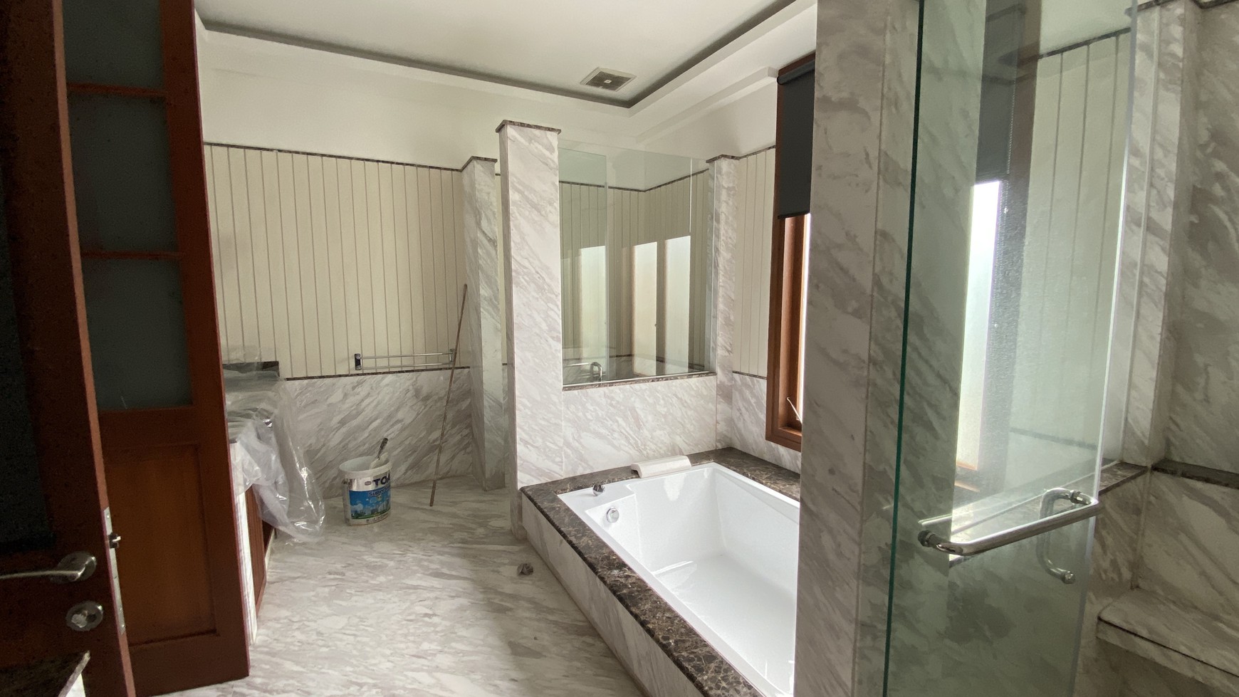 Rumah Hitung Tanah Area Cipete