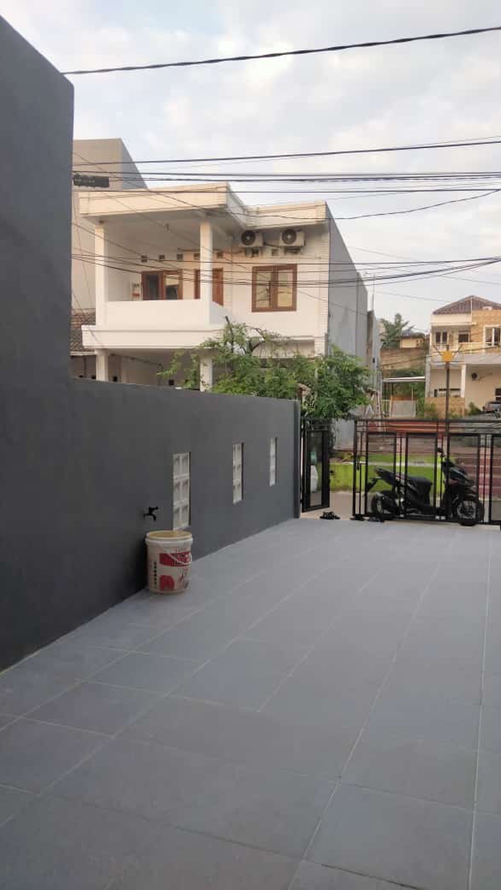 Rumah Hitung Tanah Area Cipete