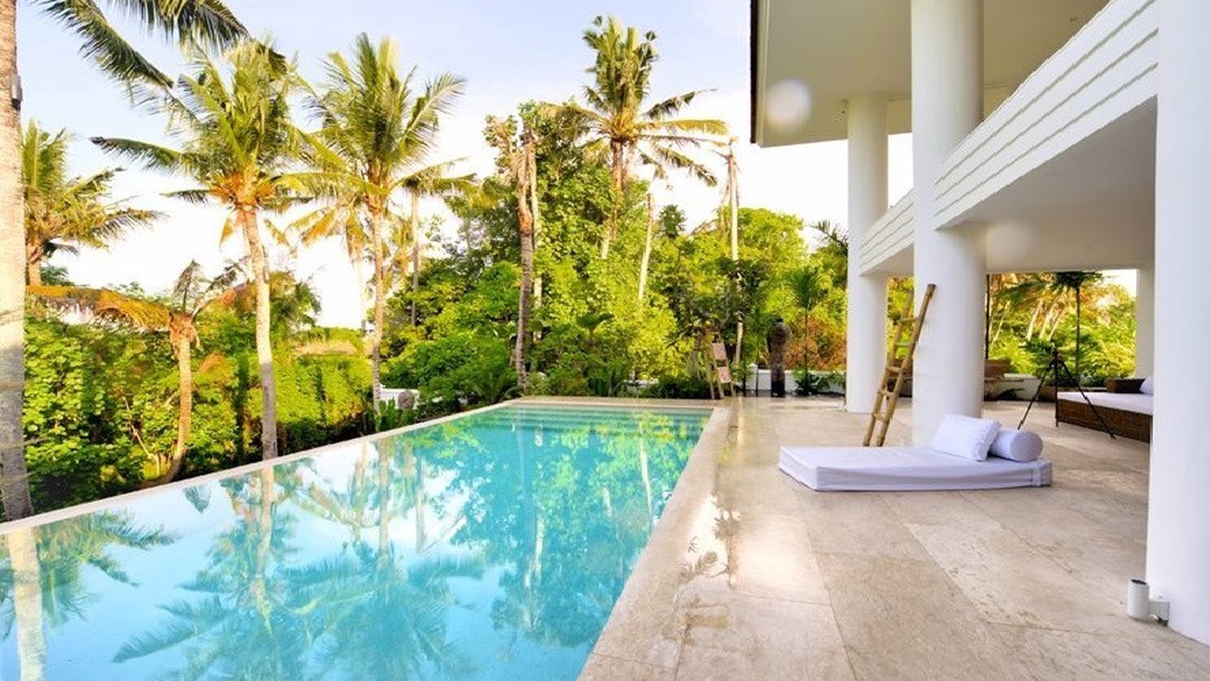 Luxury Designer Twin Villas Pererenan Bali with Amazing Views