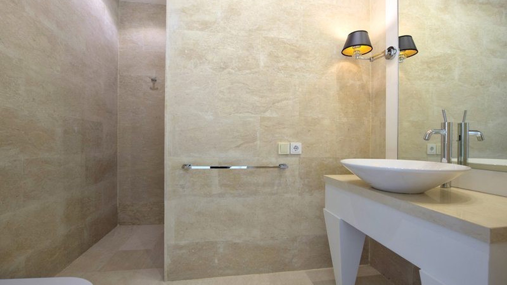 Luxury Designer Twin Villas Pererenan Bali with Amazing Views