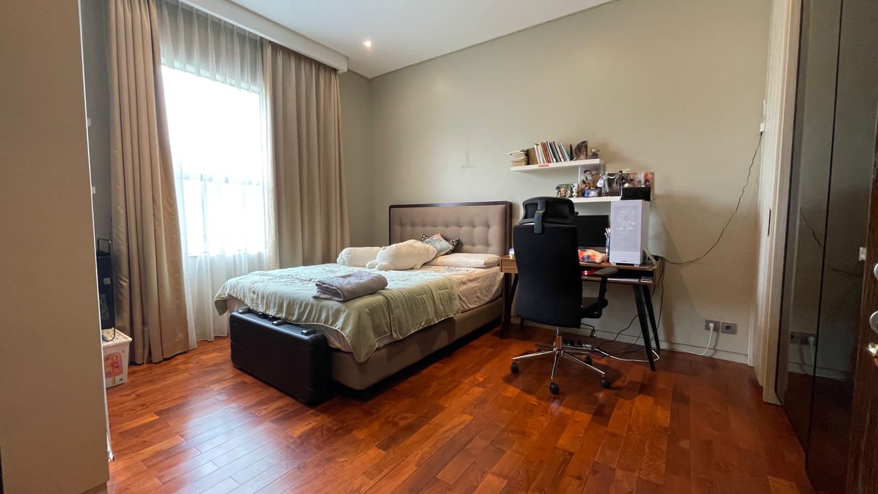 Dijual Modern Home Area Tebet Jakarta Selatan