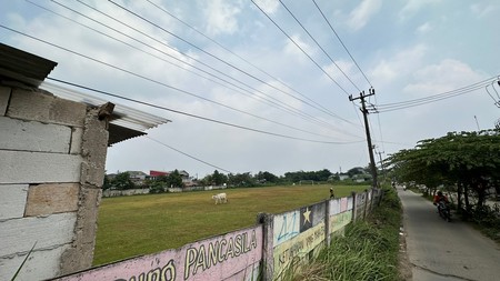 TANAH DIJUAL - LOKASI STRATEGIS DI BEKASI  Luas 12.670m di daerah Cibarusah Bekasi Jawa Barat.