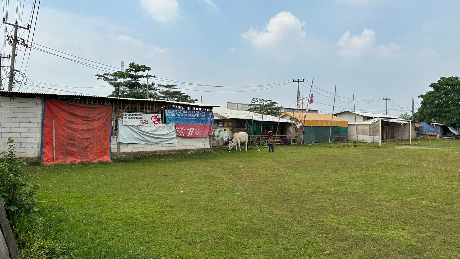 TANAH DIJUAL - LOKASI STRATEGIS DI BEKASI Luas 12.670m di daerah Cibarusah Bekasi Jawa Barat.
