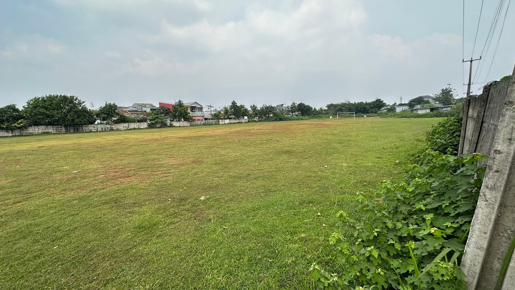 TANAH DIJUAL - LOKASI STRATEGIS DI BEKASI Luas 12.670m di daerah Cibarusah Bekasi Jawa Barat.