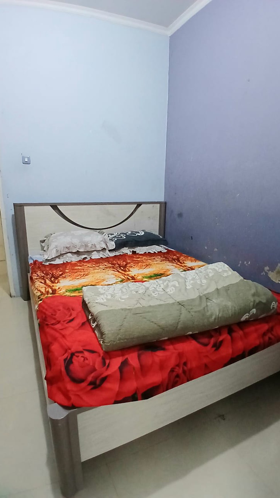 Rumah siap huni bagus di pondok aren