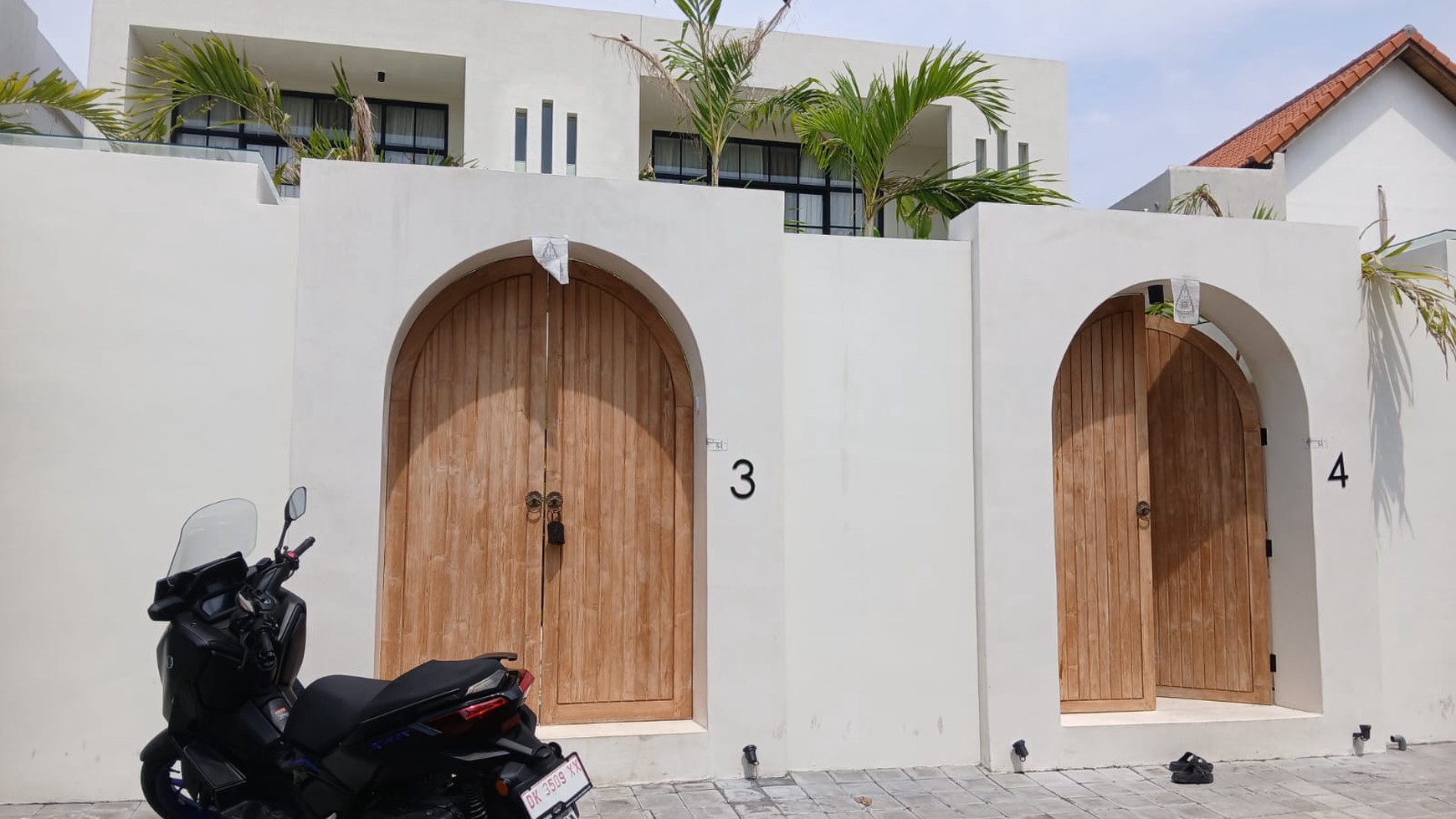 For Sale 4 Units Mediterranean Villa in Pererenan