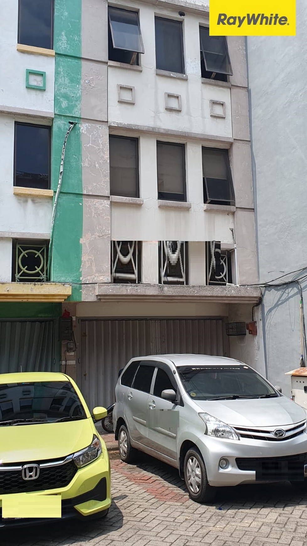 Dijual Ruko 3 lantai di Pertokoan Jagir Wonokromo Surabaya