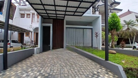 Disewa rumah 2 tingkat di lebak bulus  dkt MRT lebak bulus