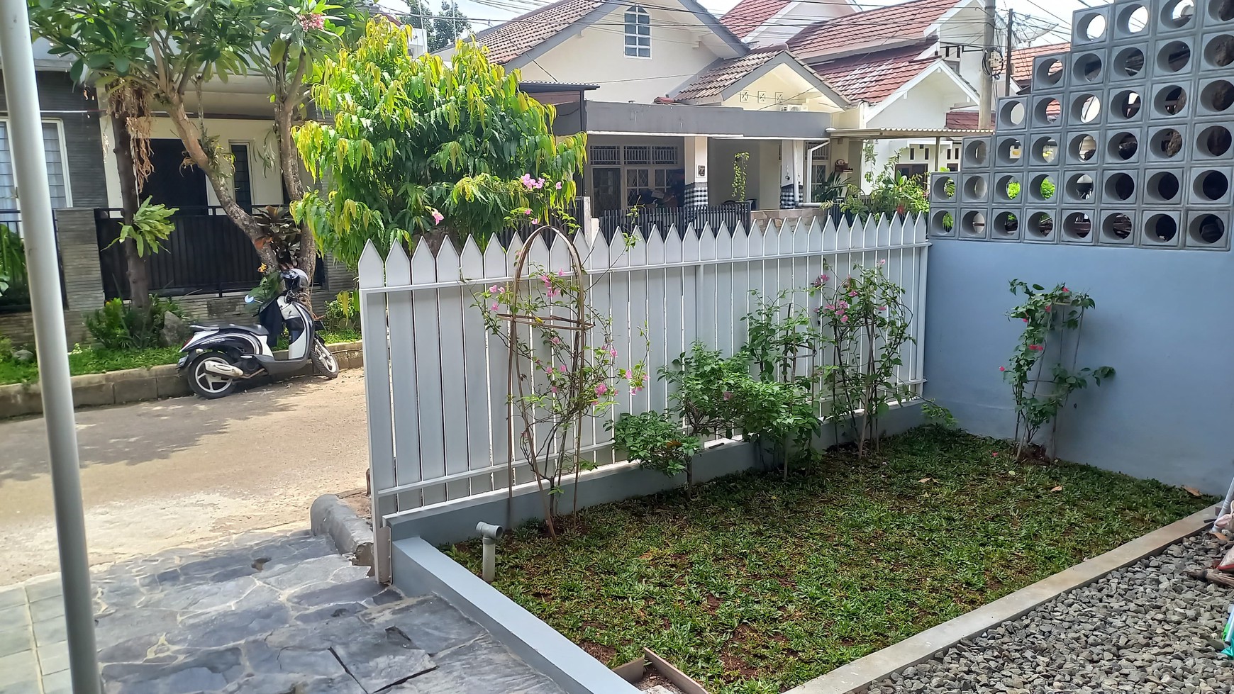 Rumah Sektor 7 Bintaro, dekat dg Lotte, RS Primier Bintaro, Toll dan area Bisnis.