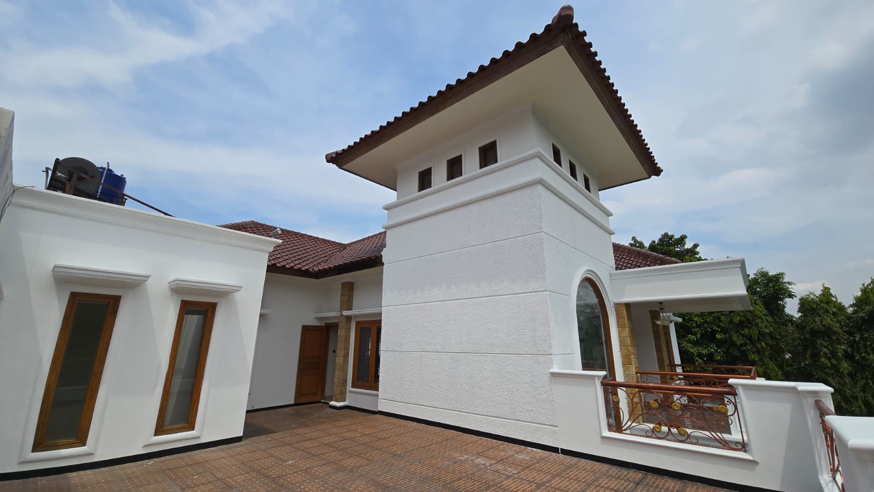 Rumah bagus di Komplek Bukit Indah Margasatwa Cilandak