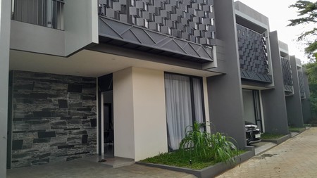 Rumah Bagus Di Arkhipus Residence, Jl Cempaka Rengas Tangerang Selatan