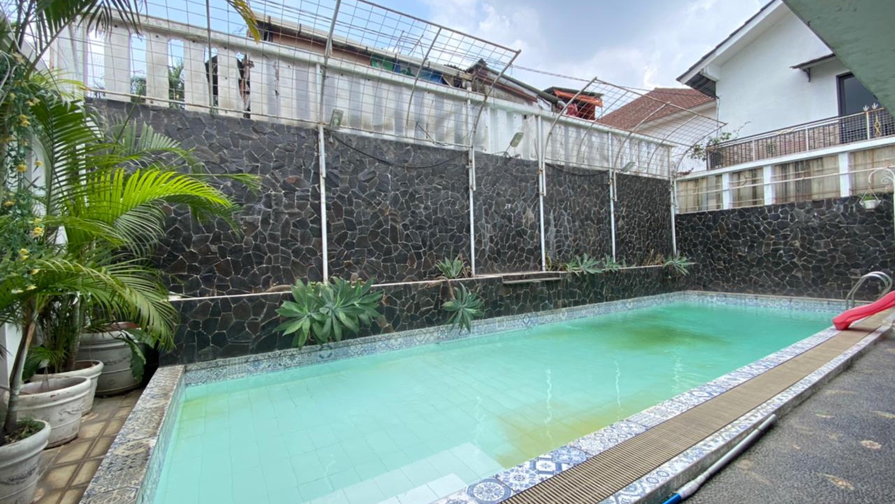 Lebak Bulus Belakang Siloam Luas 267 Ada Kolam Renang Dalam Cluster