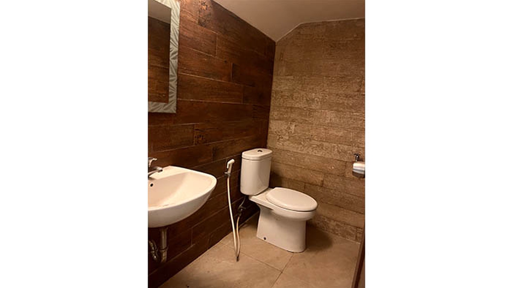 Rumah Bermis bagus, 7 menit ke Mal Kelapa Gading