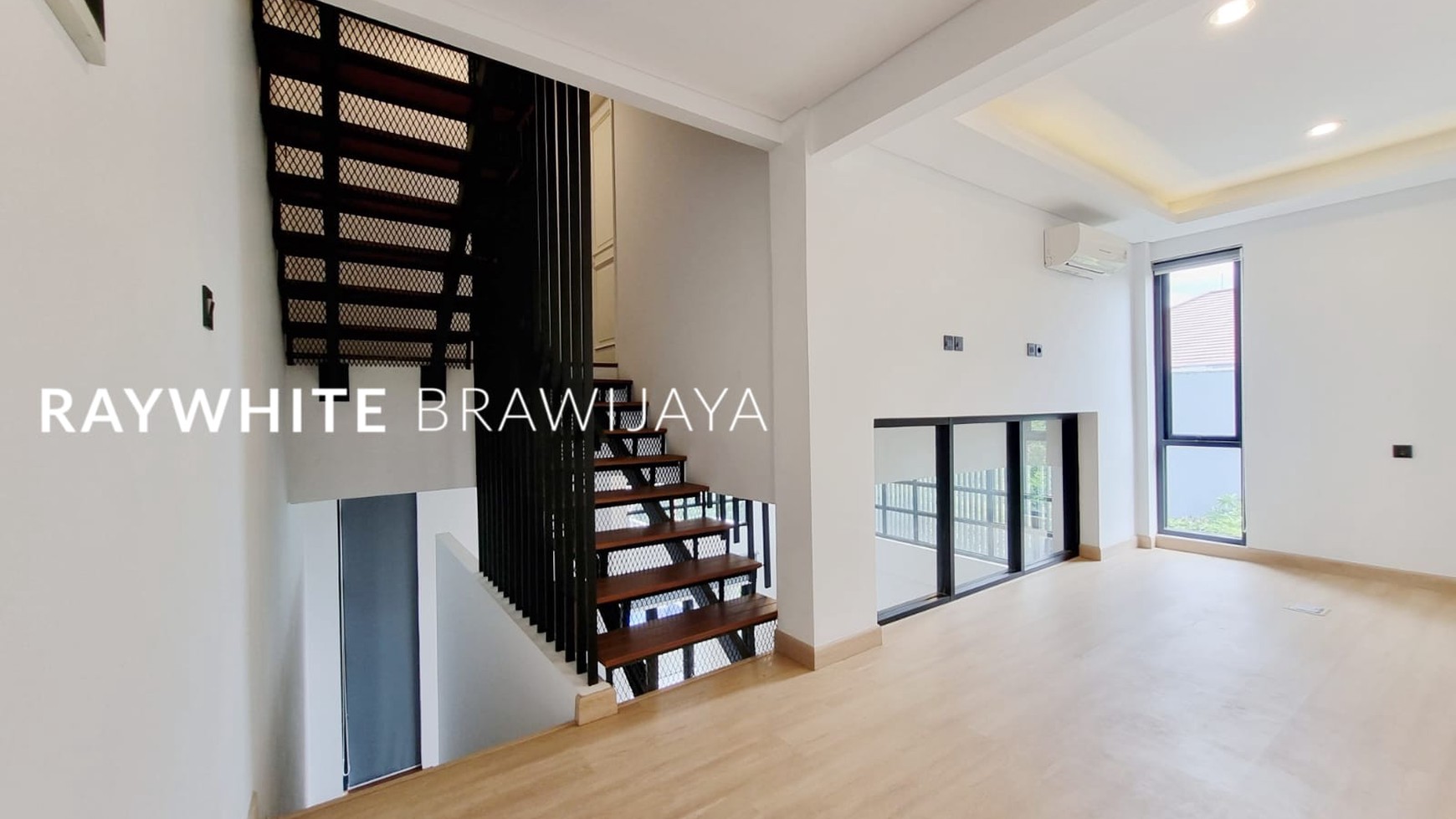 Brand New House Modern Minimalis Nirvana Kemang