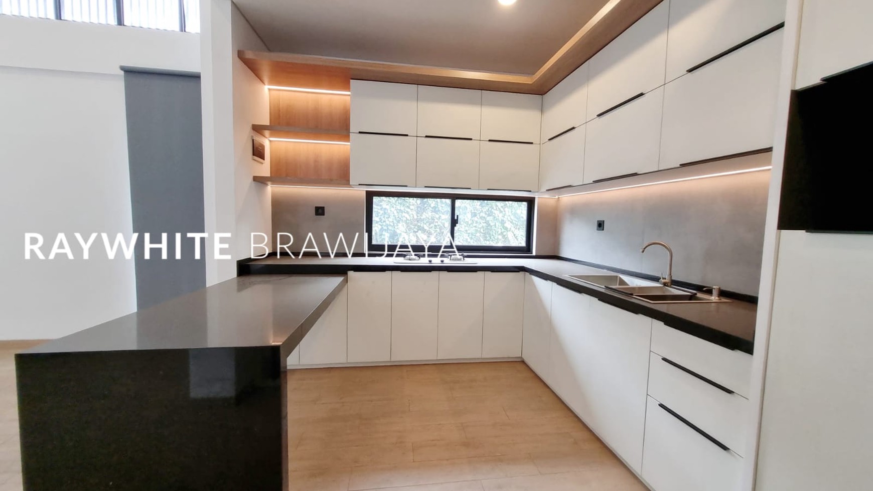 Brand New House Modern Minimalis Nirvana Kemang