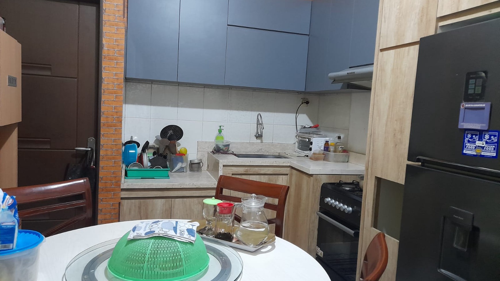 Rumah cantik ,Modern Minimalis di Bintaro pondok karya