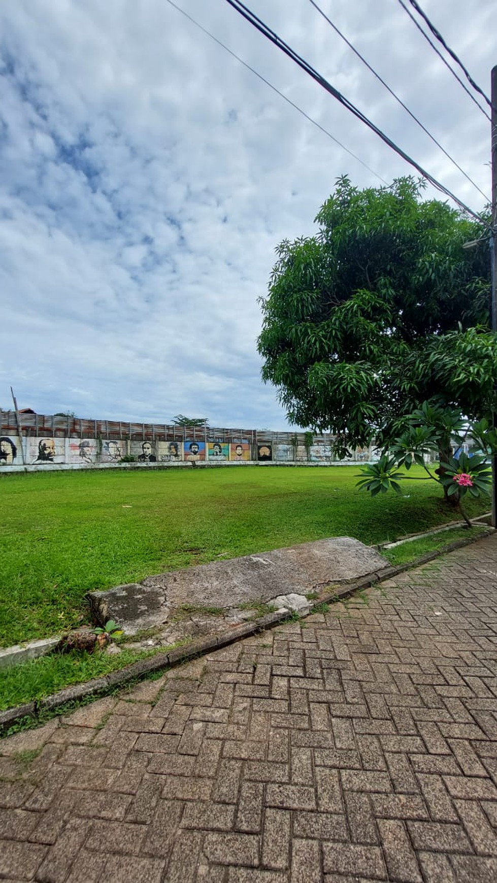 Rumah Siap Huni dengan Hunian Nyaman dekat Bintaro