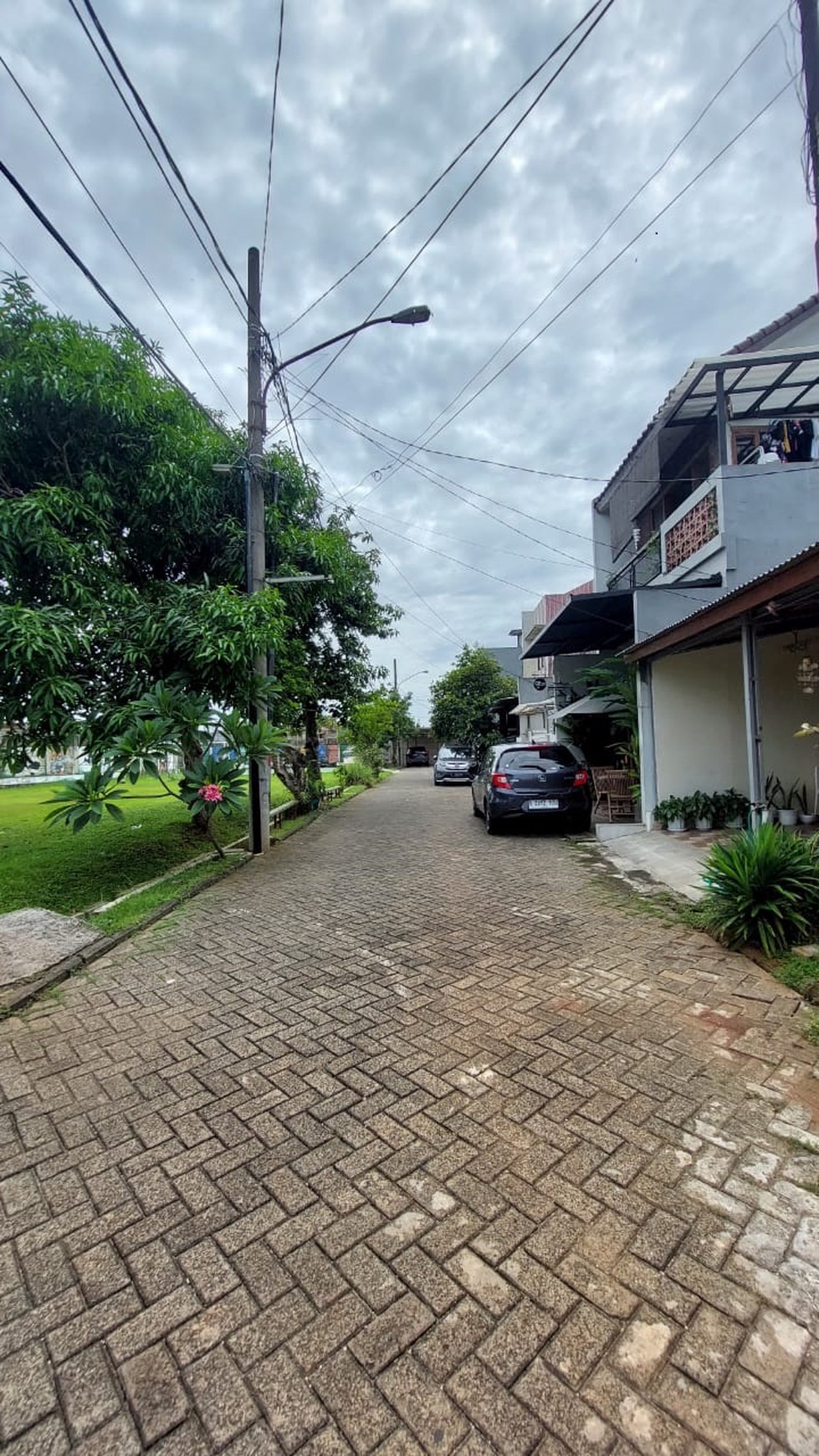 Rumah Siap Huni dengan Hunian Nyaman dekat Bintaro