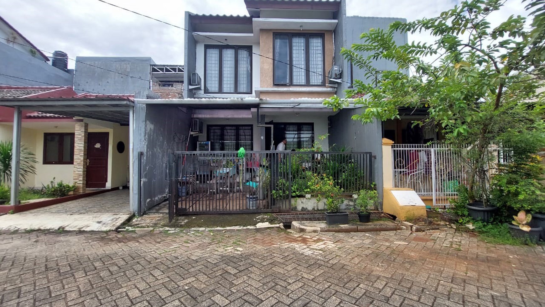 Rumah Siap Huni dengan Hunian Nyaman dekat Bintaro
