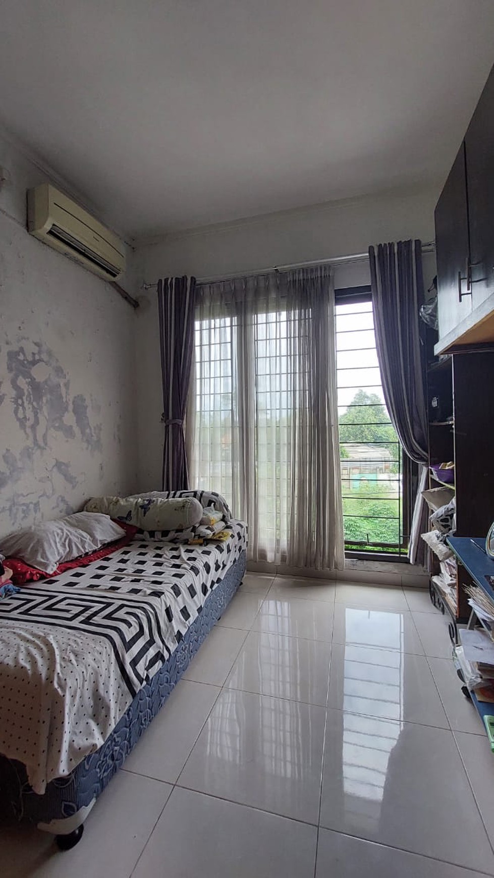 Rumah Siap Huni dengan Hunian Nyaman dekat Bintaro