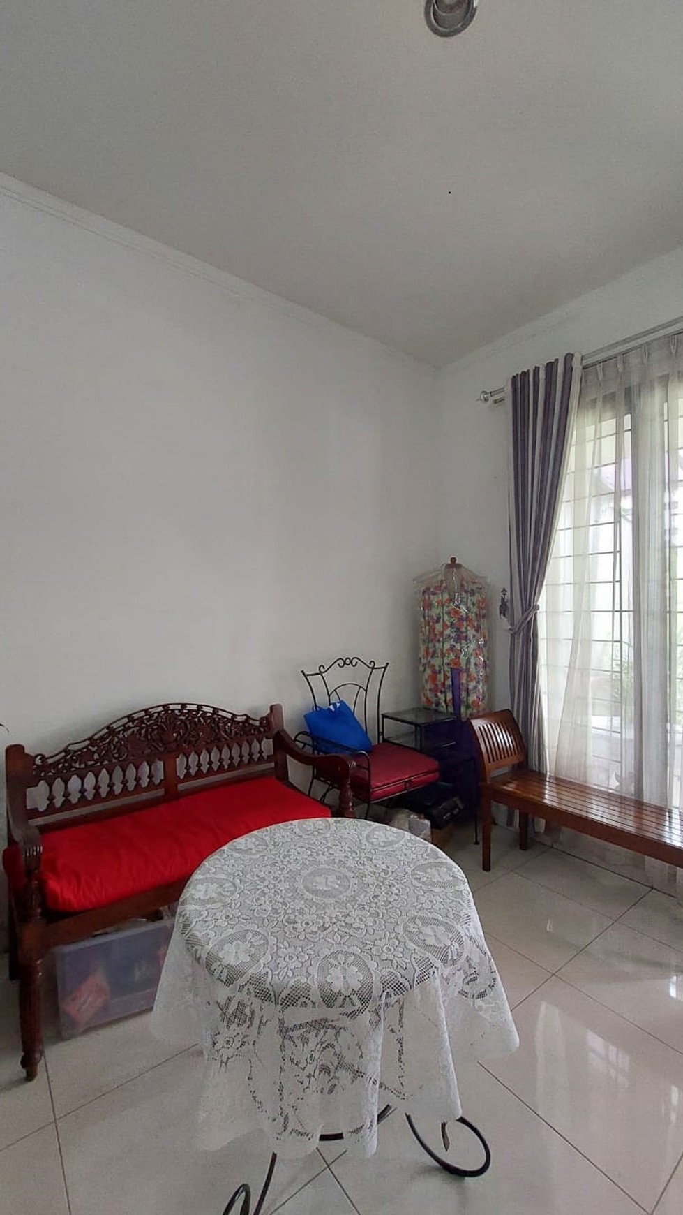 Rumah Siap Huni dengan Hunian Nyaman dekat Bintaro