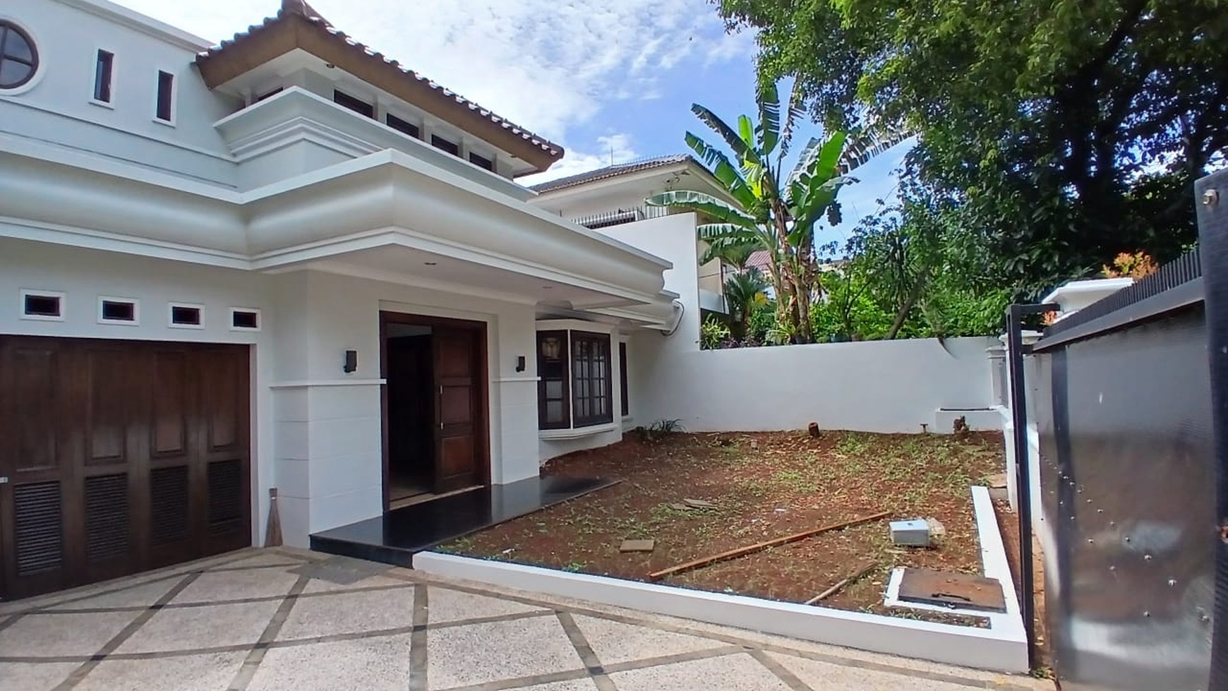 Rumah MEWAH DISEWAKAN belakang Pd Indah Mall  