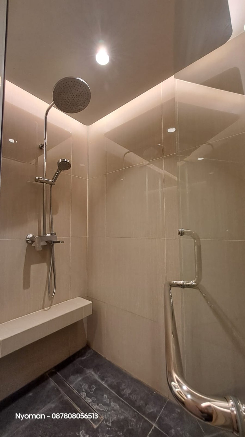 Rumah Hitung Tanah Area Cipete