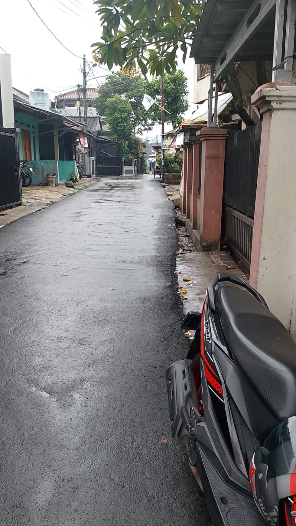 Rumah Hitung Tanah Area Cipete