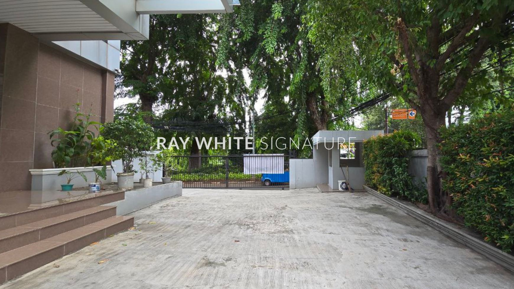 Rumah Hitung Tanah Area Cipete