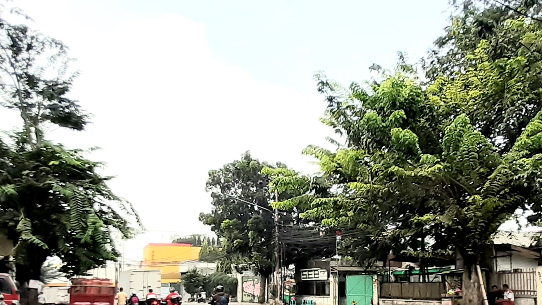 Rumah Komersial Pinggir Jalan Raya Kebayoran Lama 277m Harga 6,9M nego