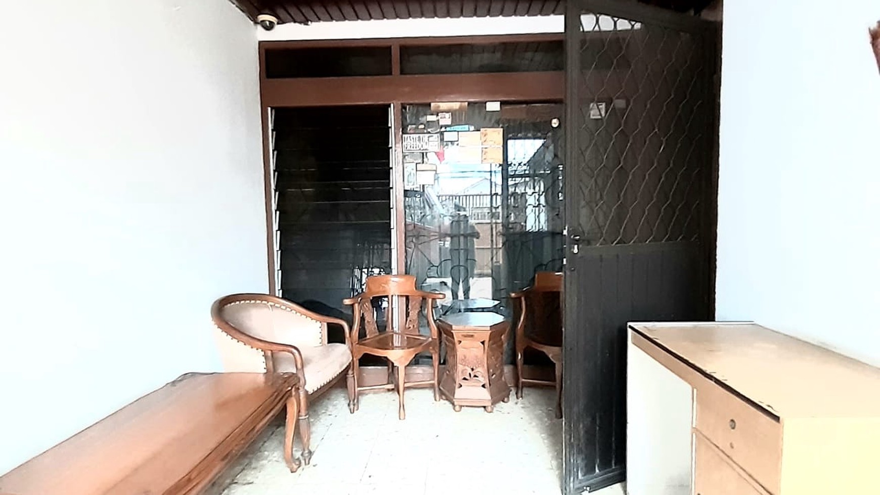 Rumah Komersial Pinggir Jalan Raya Kebayoran Lama 277m Harga 6,9M nego